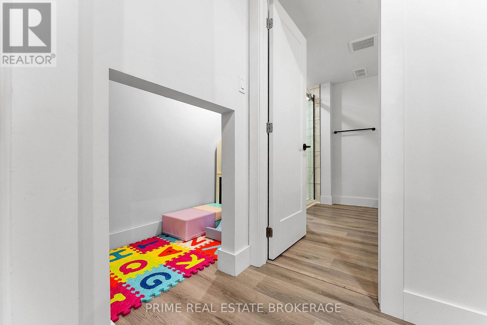 1577 APPLEROCK AVENUE, London North (North S), Ontario, N6G0X5 — Photo 40