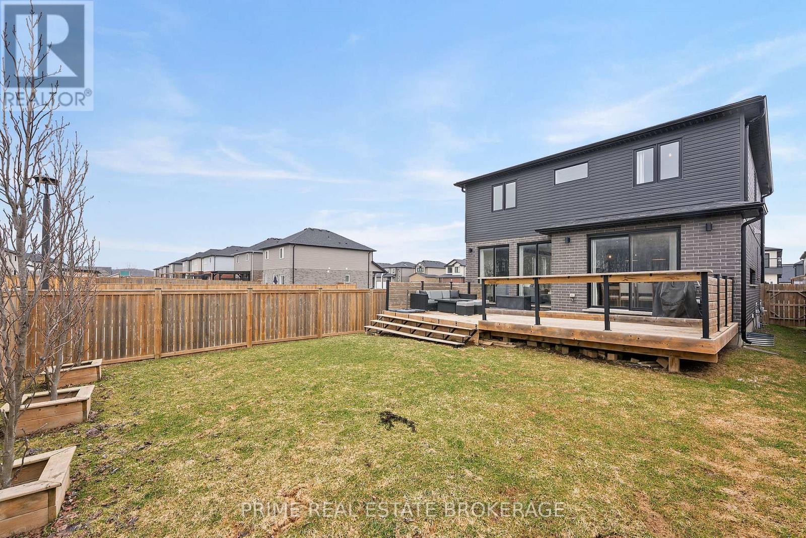 1577 APPLEROCK AVENUE, London North (North S), Ontario, N6G0X5 — Photo 45