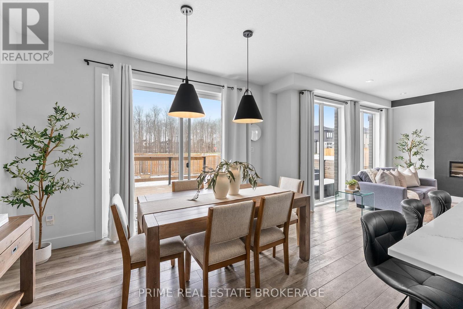 1577 APPLEROCK AVENUE, London North (North S), Ontario, N6G0X5 — Photo 7