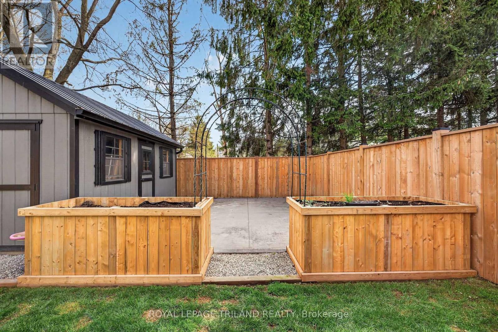 51253 ASHTON STREET, Malahide (Springfield), Ontario, N0L2J0 — Photo 42
