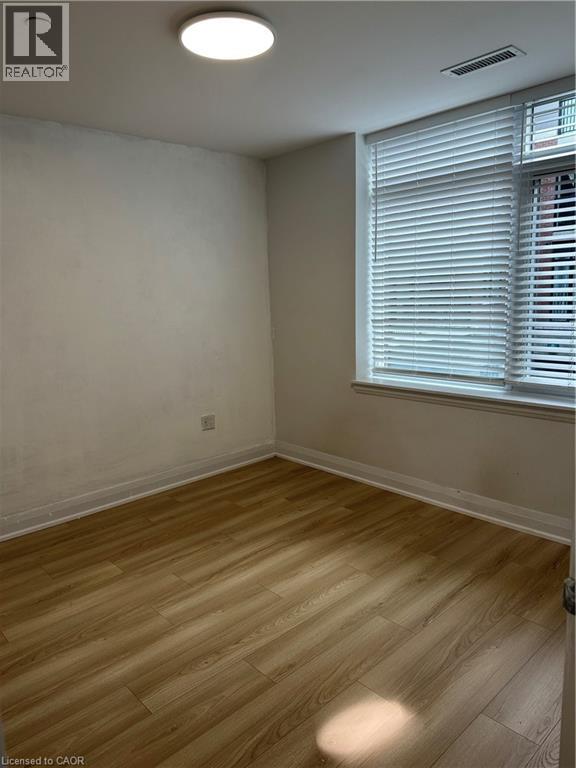 1 REDFERN Avenue Unit# 202, Hamilton, Ontario, L9C7S6 — Photo 12