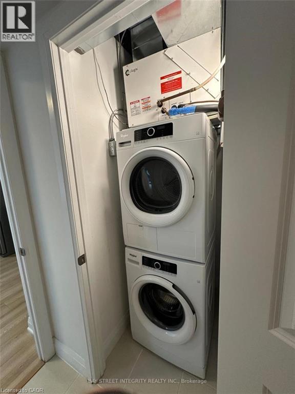 1 REDFERN Avenue Unit# 202, Hamilton, Ontario, L9C7S6 — Photo 14