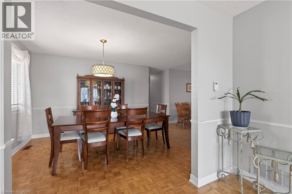 491 EAGLEWOOD Drive, Hamilton, Ontario, L8W3J2 — Photo 8