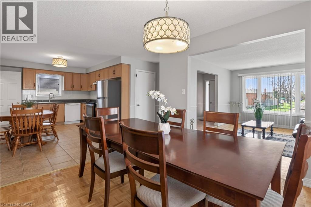 491 EAGLEWOOD Drive, Hamilton, Ontario, L8W3J2 — Photo 9