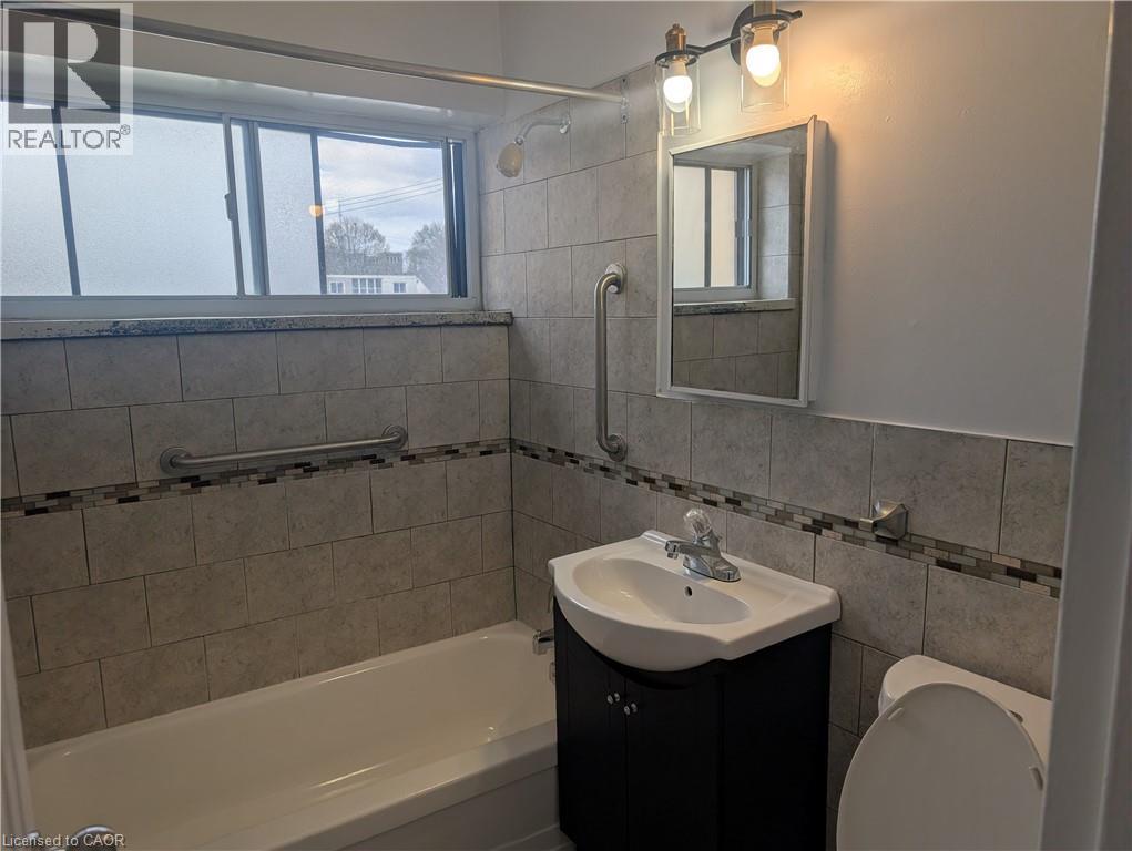 2043 PROSPECT Street Unit# 36, Burlington, Ontario, L7R1Z2 — Photo 9