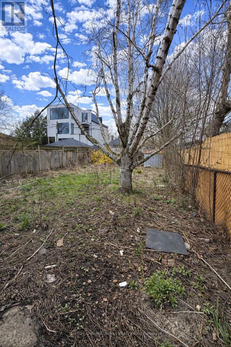 368 WINNETT AVENUE, Toronto (Oakwood Village), Ontario, M6C3M1 — Photo 7