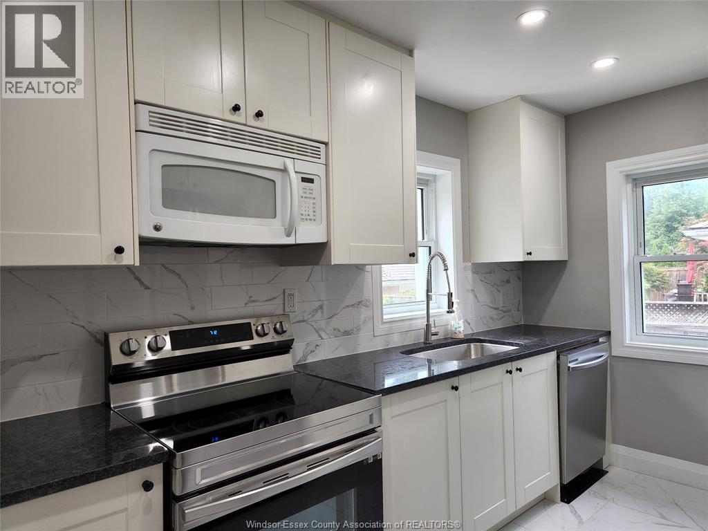 4221 KENNEDY DRIVE East, Windsor, Ontario, N9G1Y1 — Photo 3