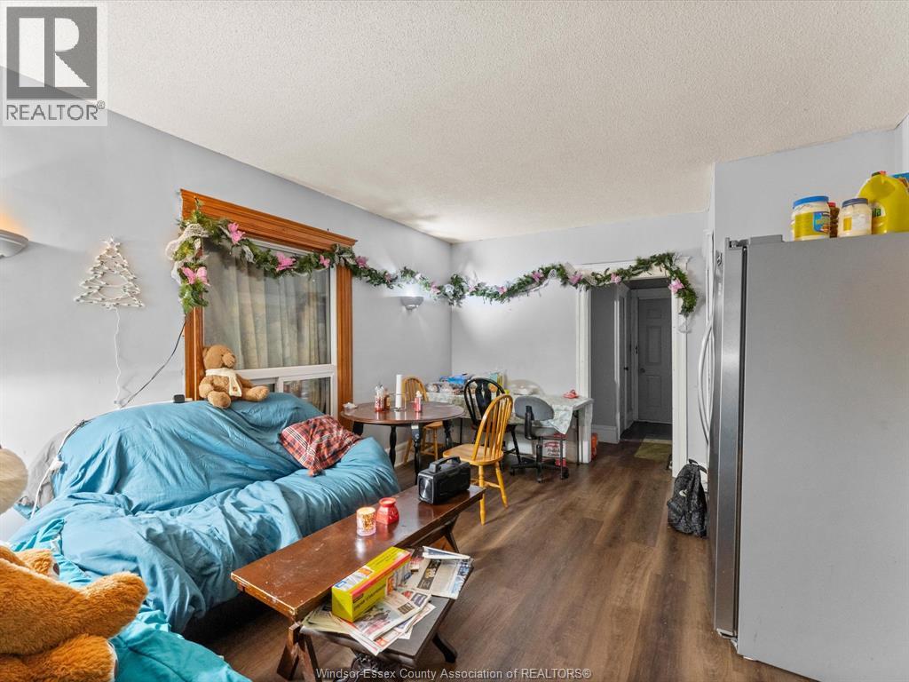 39 RUSSELL, Leamington, Ontario, N8H1V1 — Photo 18