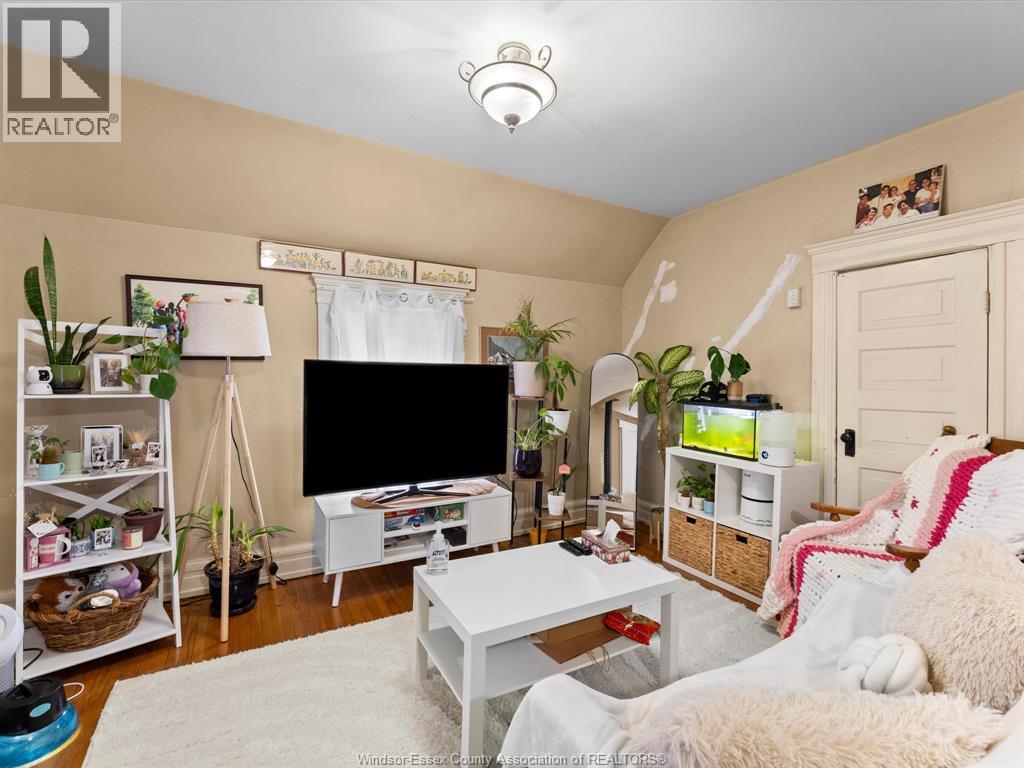 39 RUSSELL, Leamington, Ontario, N8H1V1 — Photo 8