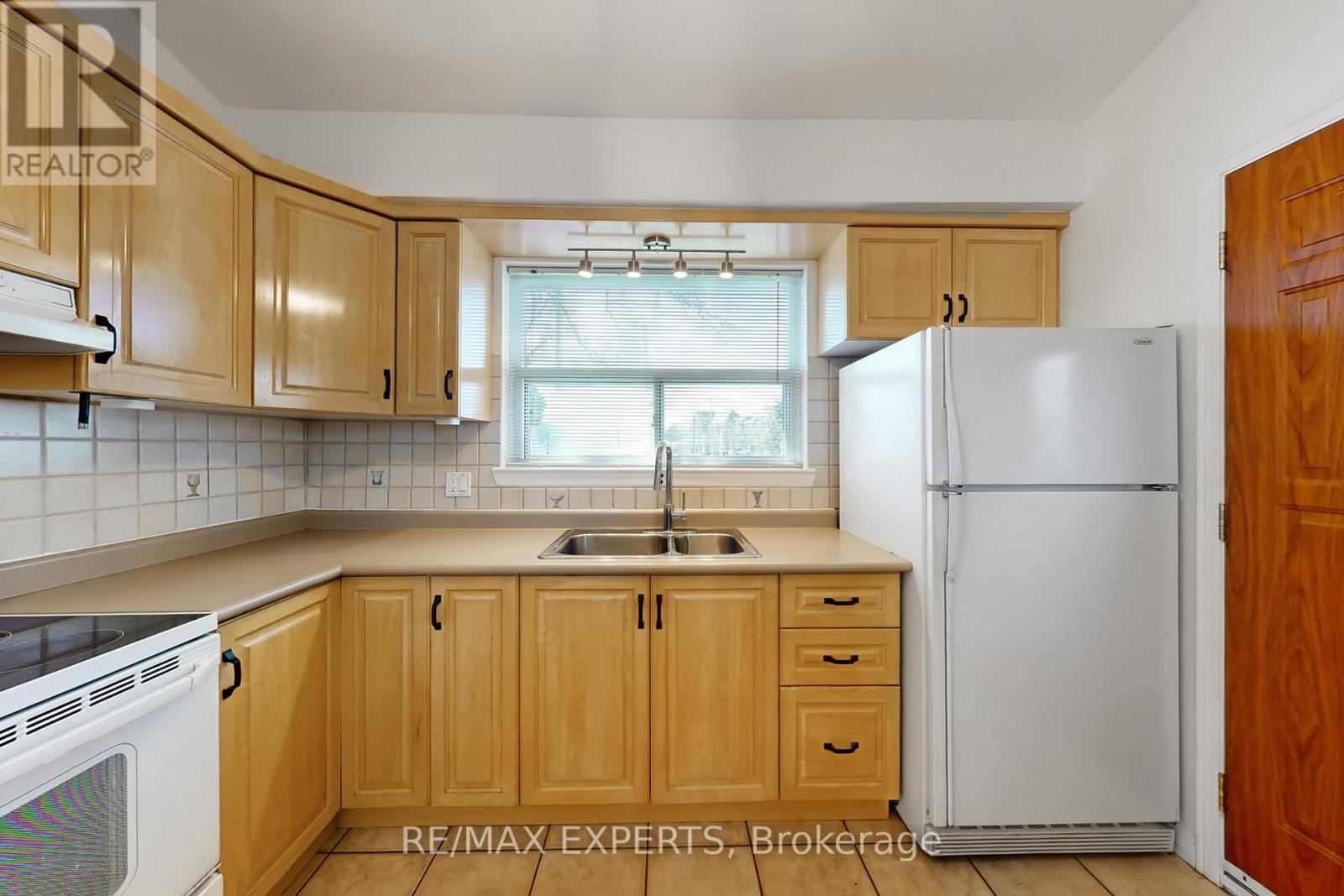 50 GOODMAN CRESCENT, Vaughan (Maple), Ontario, L6A1E2 — Photo 11
