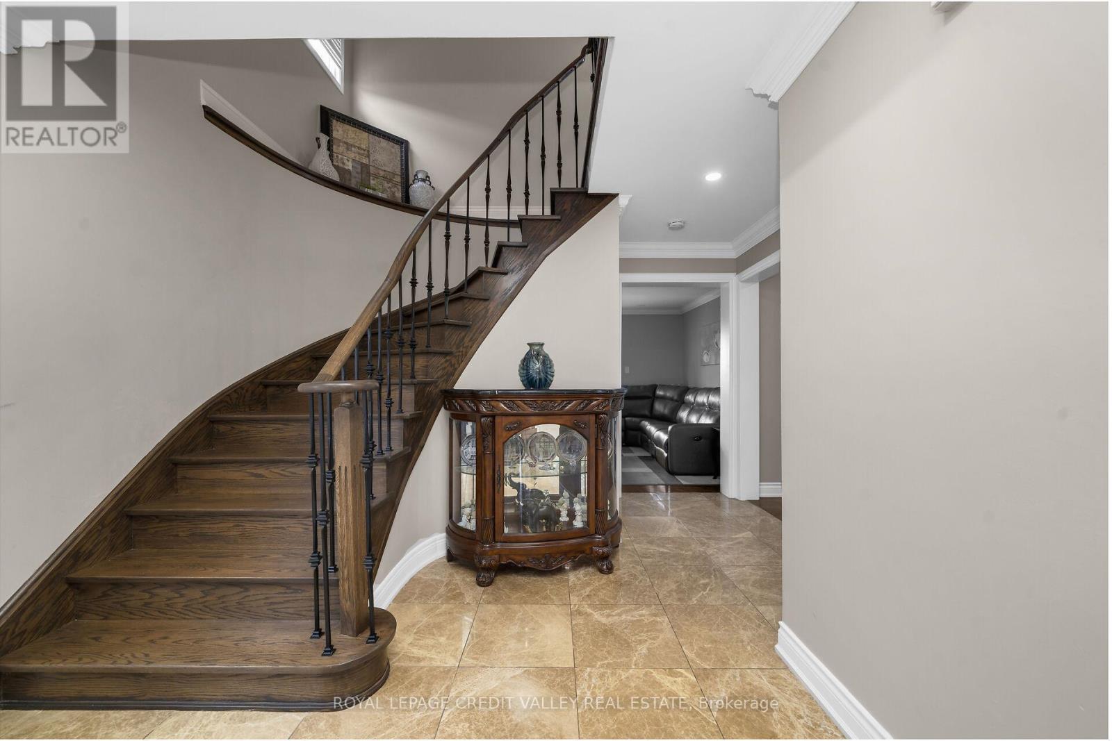 49 PRINCETON TERRACE, Brampton (Northgate), Ontario, L6S3S4 — Photo 3