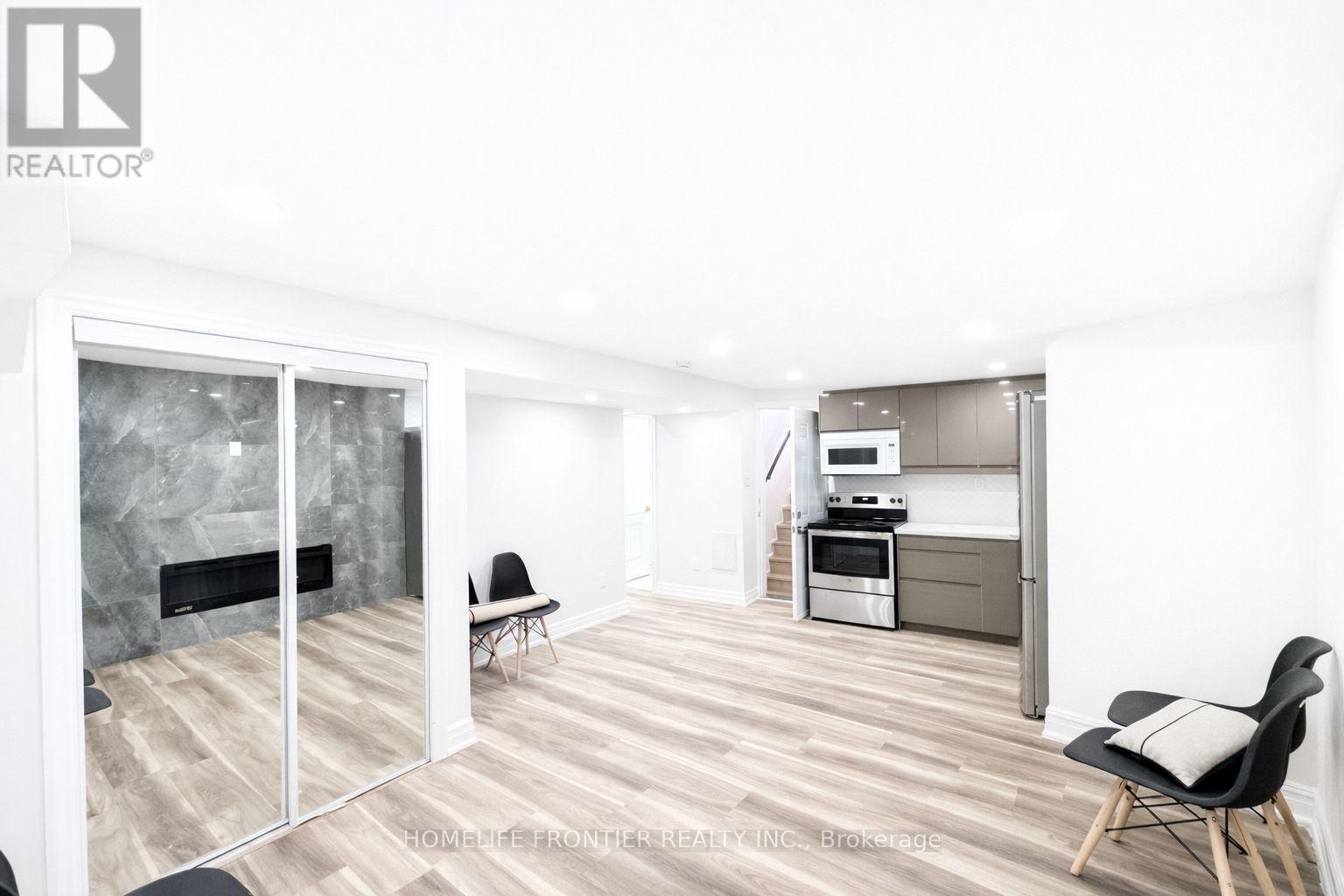 LOWER - 4663 CROSSWINDS DRIVE, Mississauga (East Credit), Ontario, L5V1G6 — Photo 2