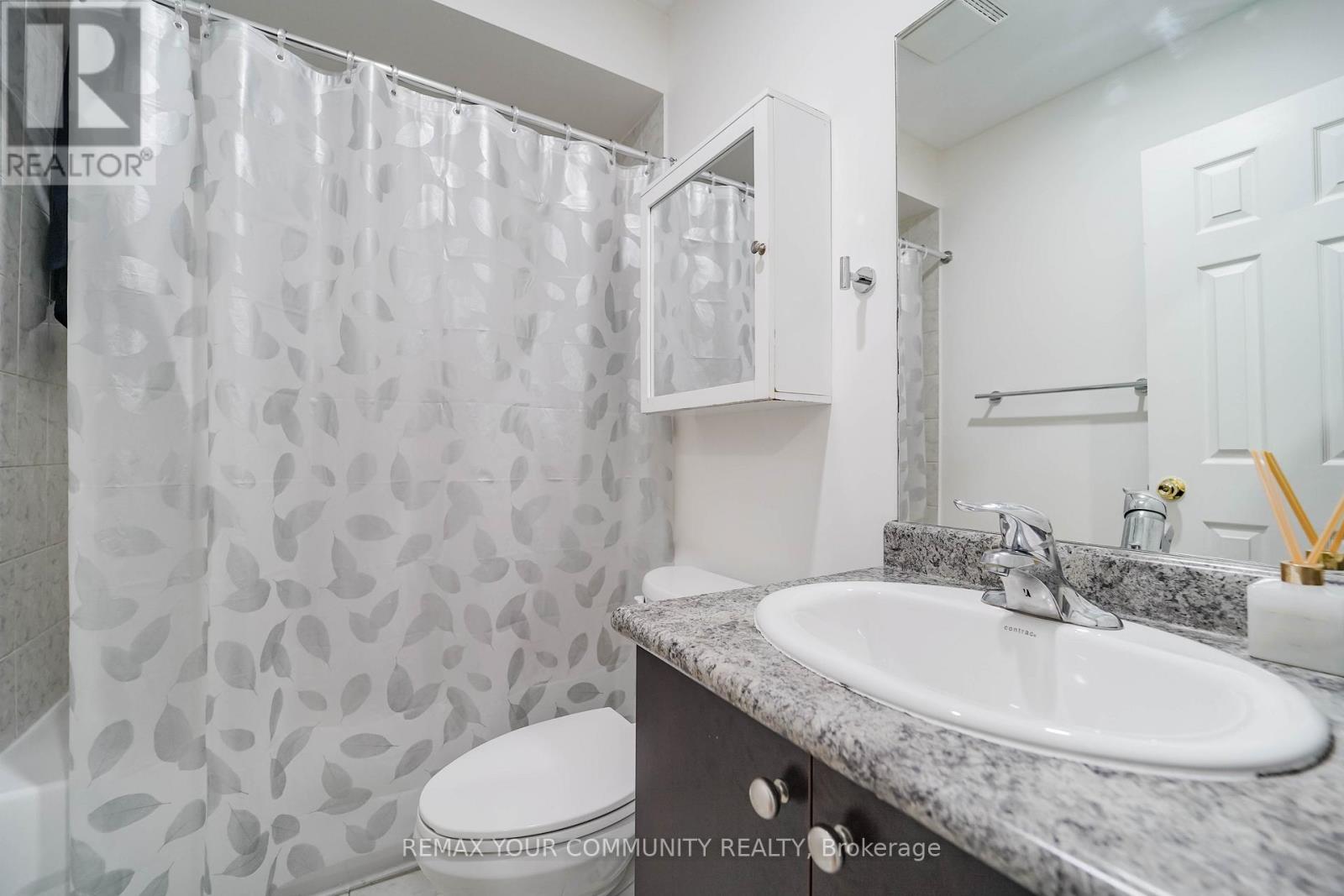 10 TED WRAY CIRCLE, Toronto (Downsview-Roding-CFB), Ontario, M3L0G7 — Photo 20