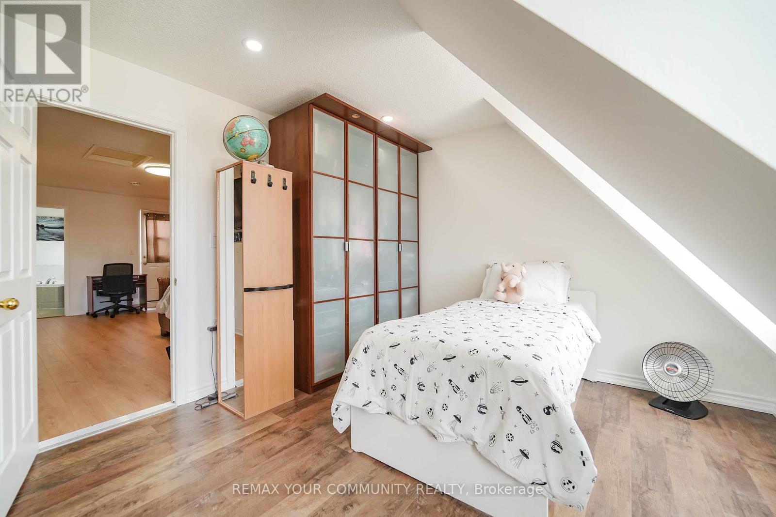 10 TED WRAY CIRCLE, Toronto (Downsview-Roding-CFB), Ontario, M3L0G7 — Photo 29