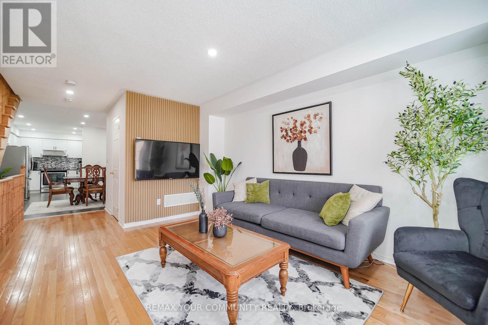 10 TED WRAY CIRCLE, Toronto (Downsview-Roding-CFB), Ontario, M3L0G7 — Photo 6