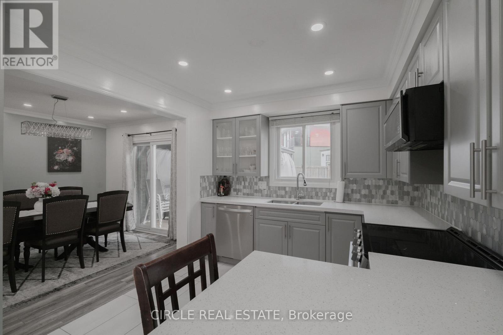 64 LAMPMAN CRESCENT, Thorold (Confederation Heights), Ontario, L2V4K7 — Photo 9