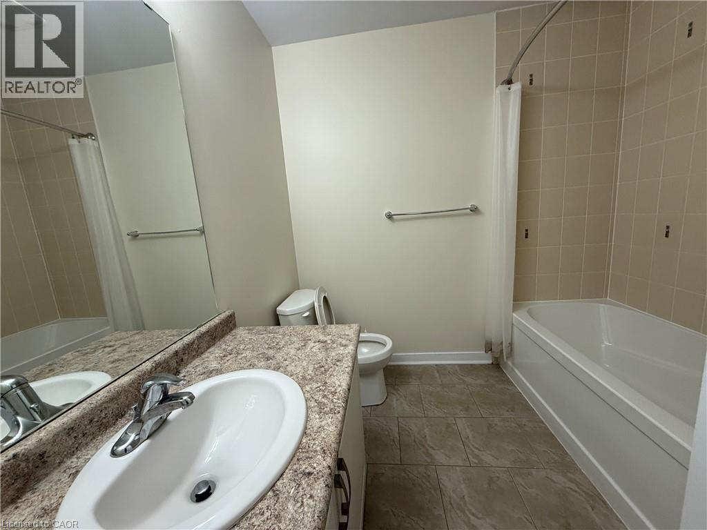 148 CRAFTER Crescent Unit# Upper, Hamilton, Ontario, L8J0H8 — Photo 15