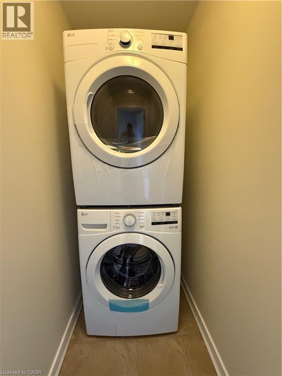 148 CRAFTER Crescent Unit# Upper, Hamilton, Ontario, L8J0H8 — Photo 18