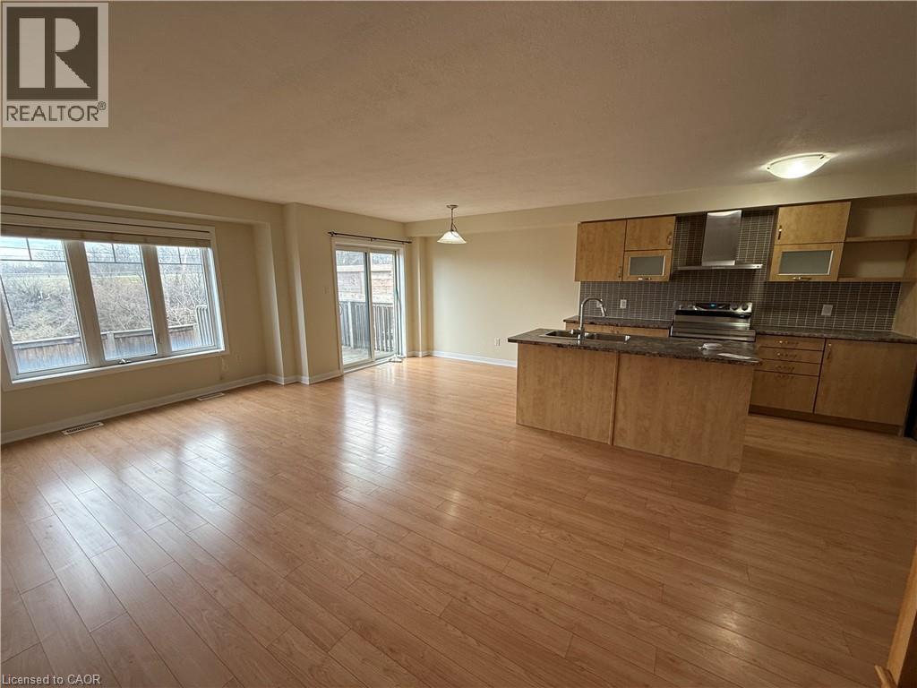 148 CRAFTER Crescent Unit# Upper, Hamilton, Ontario, L8J0H8 — Photo 4