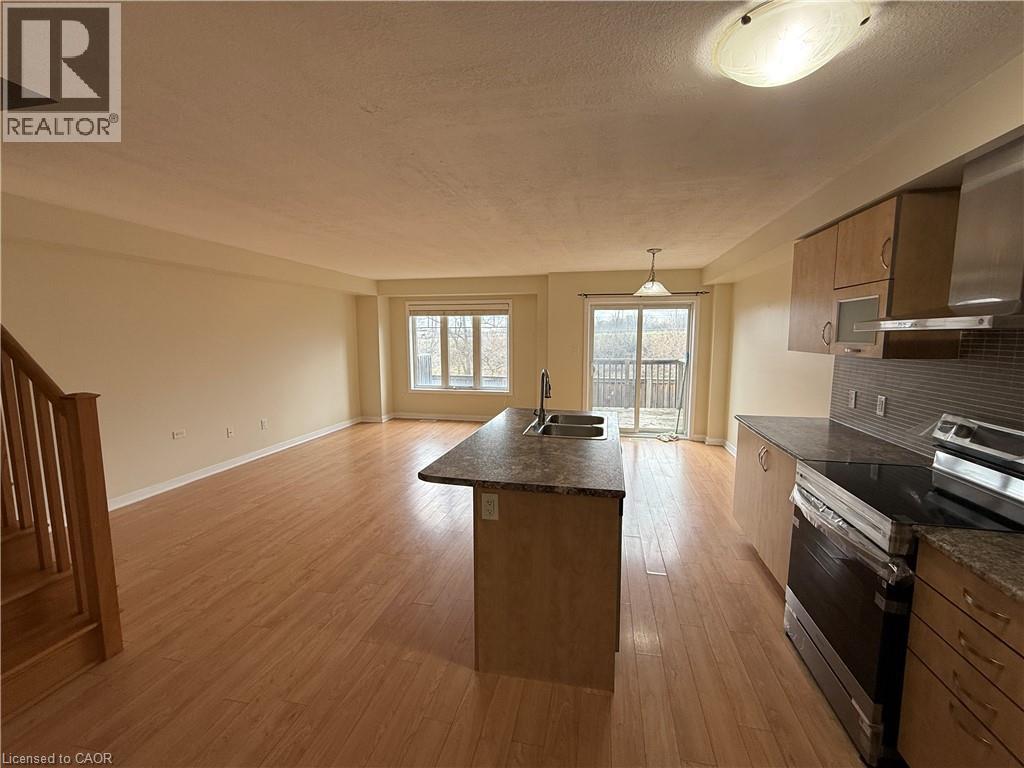 148 CRAFTER Crescent Unit# Upper, Hamilton, Ontario, L8J0H8 — Photo 5