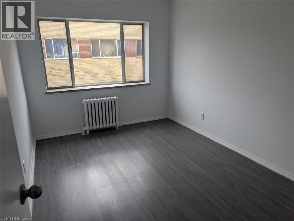 799 ROBINSON Street Unit# 11, Burlington, Ontario, L7R1Z2 — Photo 6