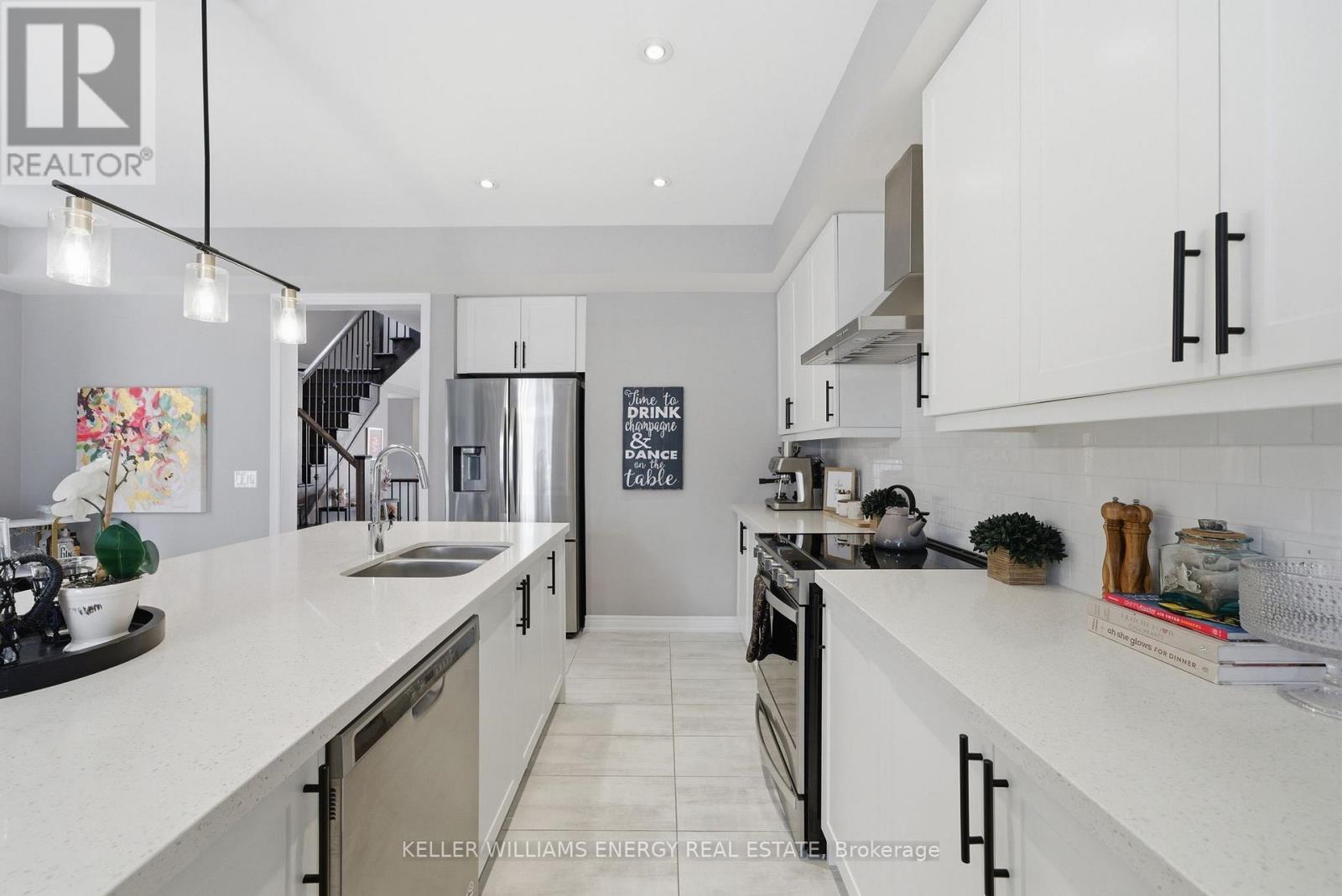 95 DORIAN DRIVE, Whitby, Ontario, L1P0C8 — Photo 9