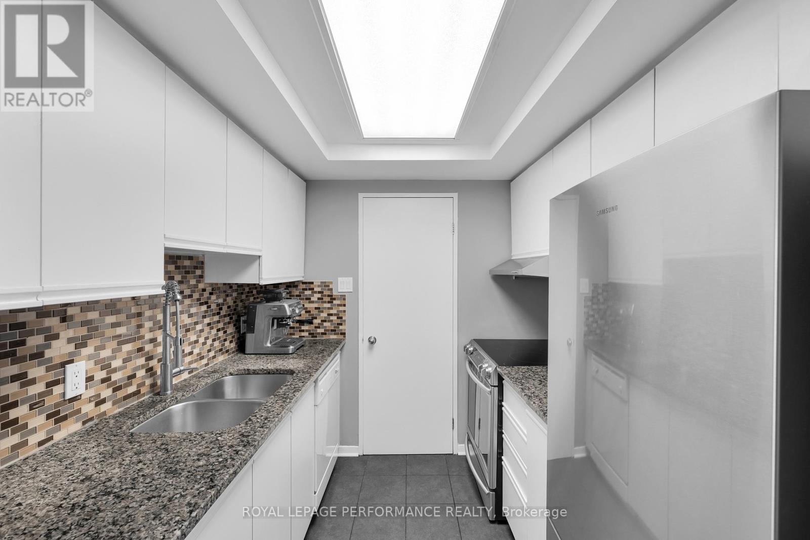 611 - 45 HOLLAND AVENUE, Ottawa, Ontario, K1Y4S3 — Photo 12