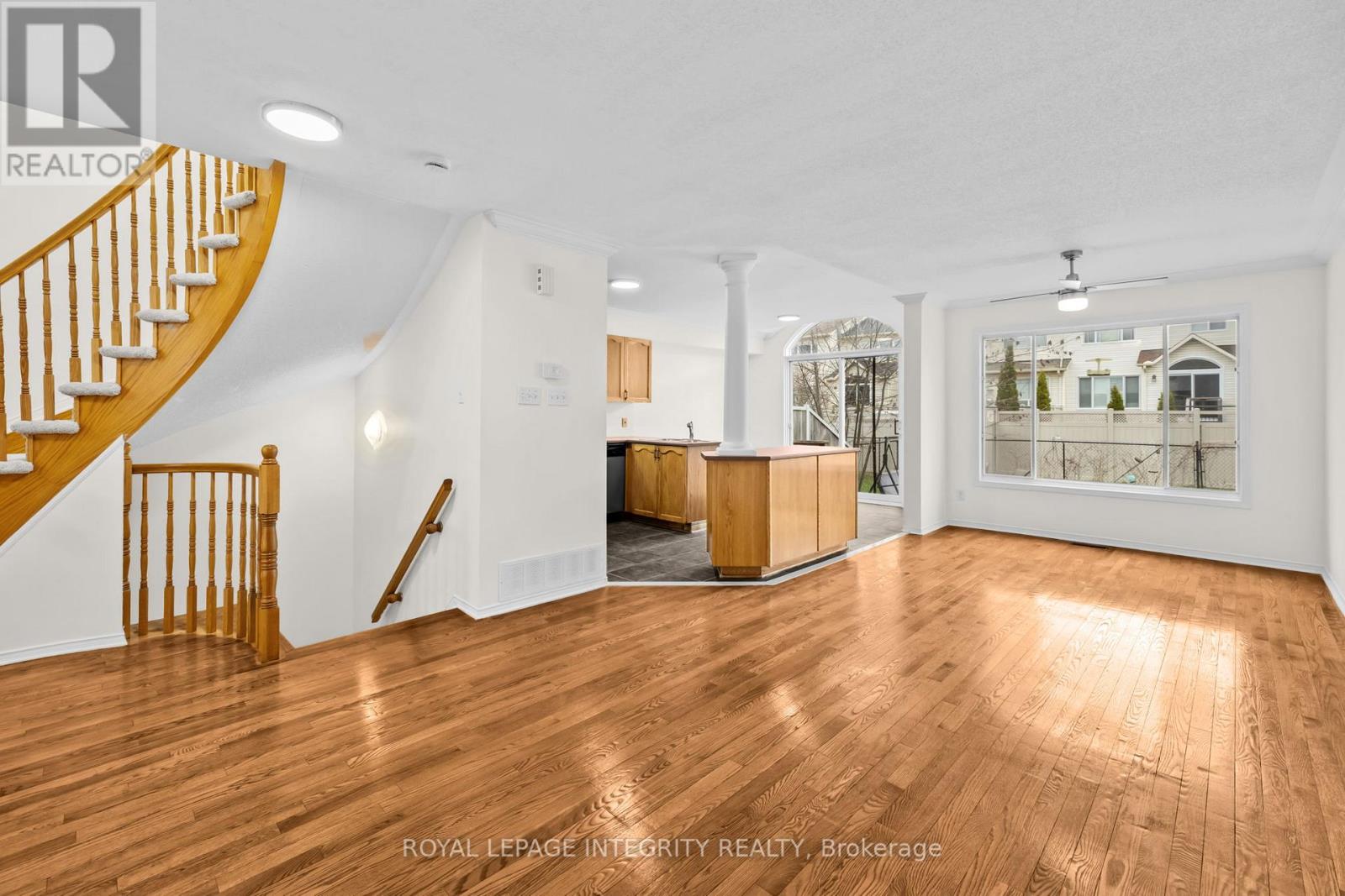 9 FLOWERTREE CRESCENT, Ottawa, Ontario, K2M2R6 — Photo 7