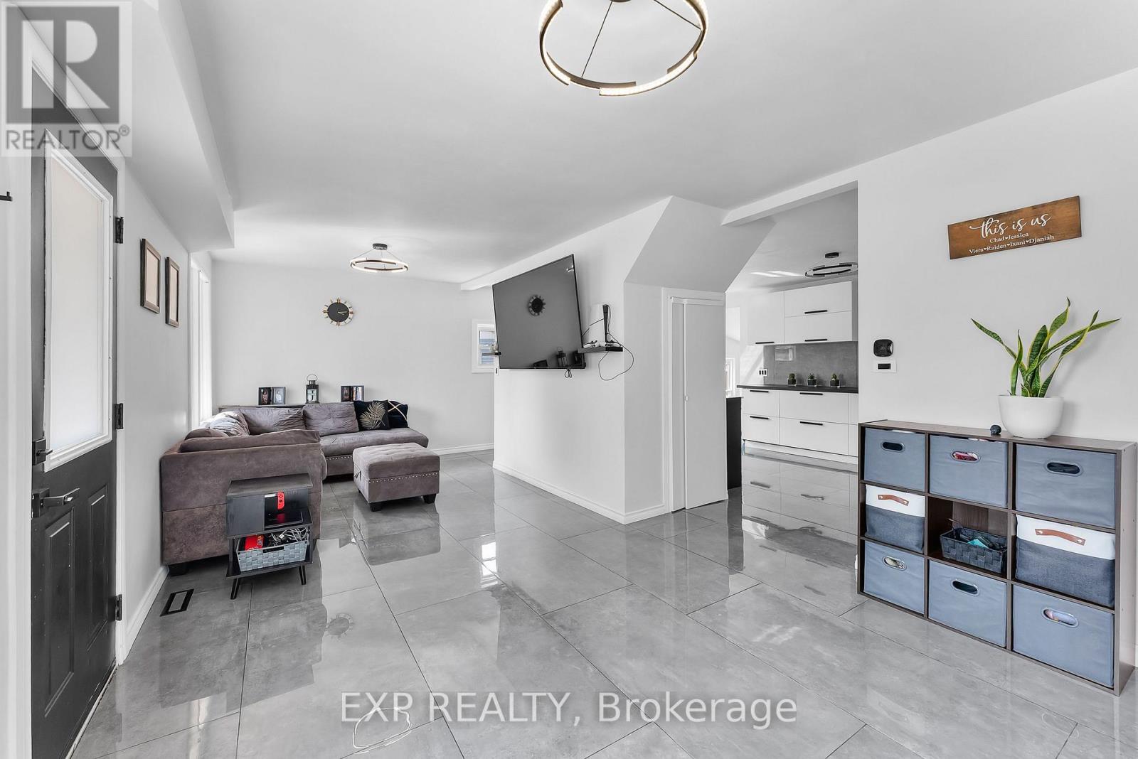 249 WALLACE AVENUE S, Welland (Lincoln/Crowland), Ontario, L3B1R7 — Photo 10