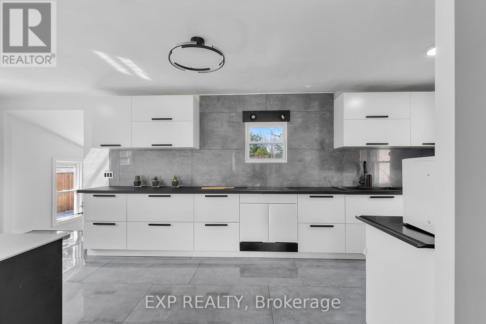 249 WALLACE AVENUE S, Welland (Lincoln/Crowland), Ontario, L3B1R7 — Photo 13