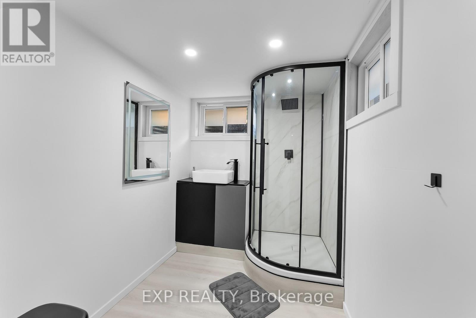 249 WALLACE AVENUE S, Welland (Lincoln/Crowland), Ontario, L3B1R7 — Photo 27