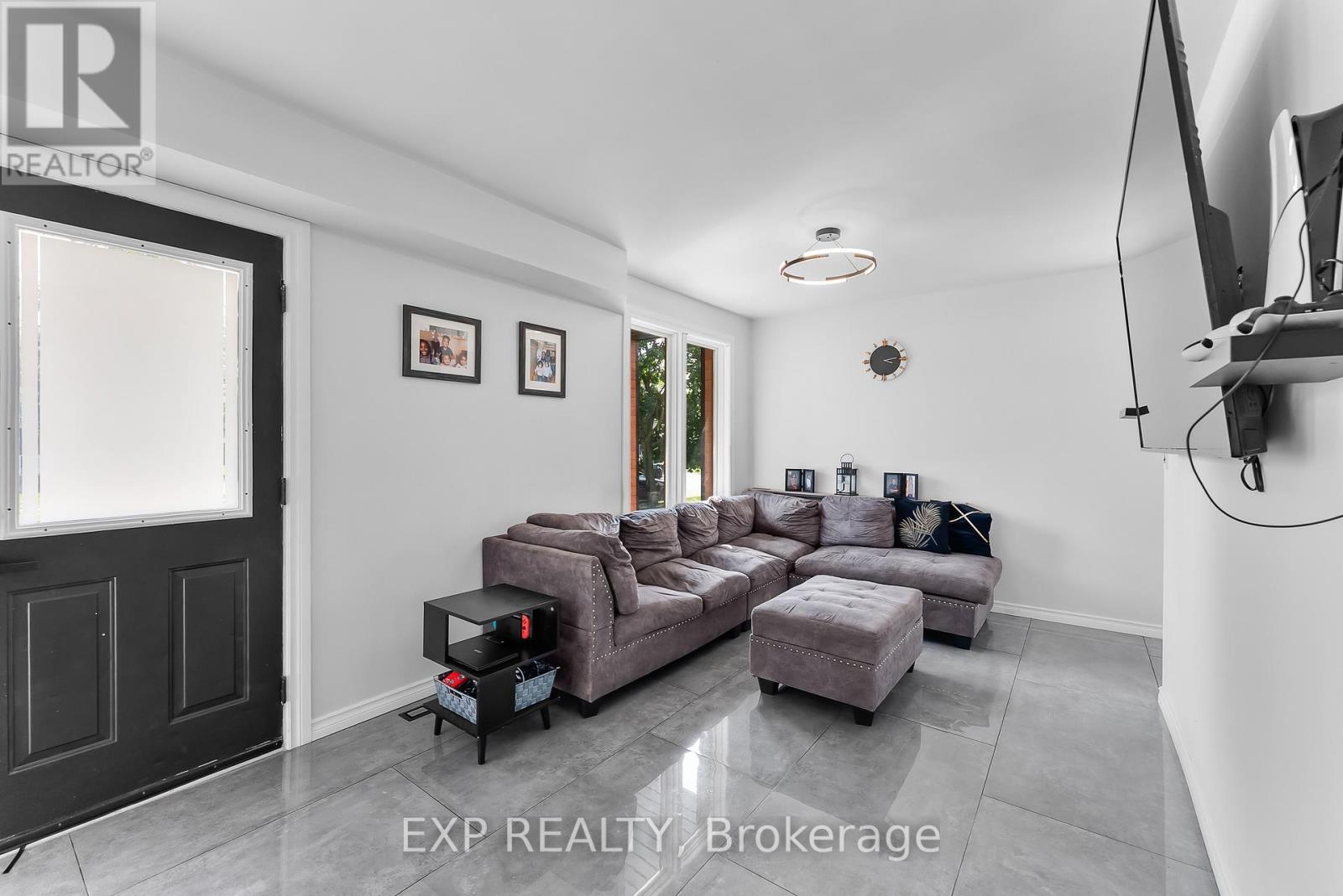 249 WALLACE AVENUE S, Welland (Lincoln/Crowland), Ontario, L3B1R7 — Photo 6