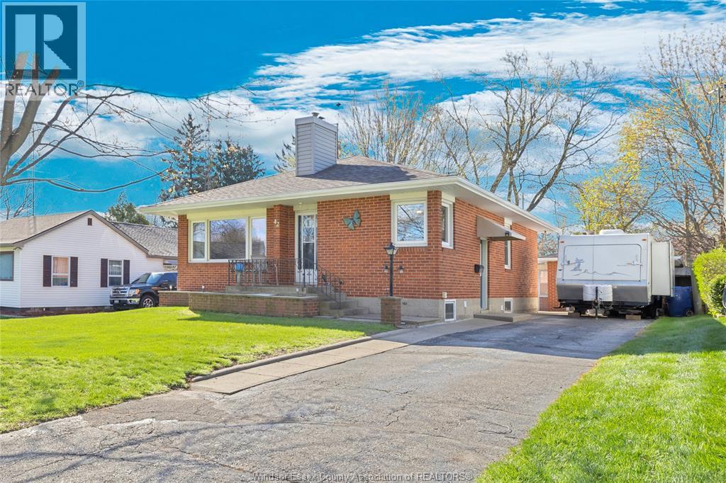 42 GRACE, Leamington, Ontario, N8H1K9 — Photo 2