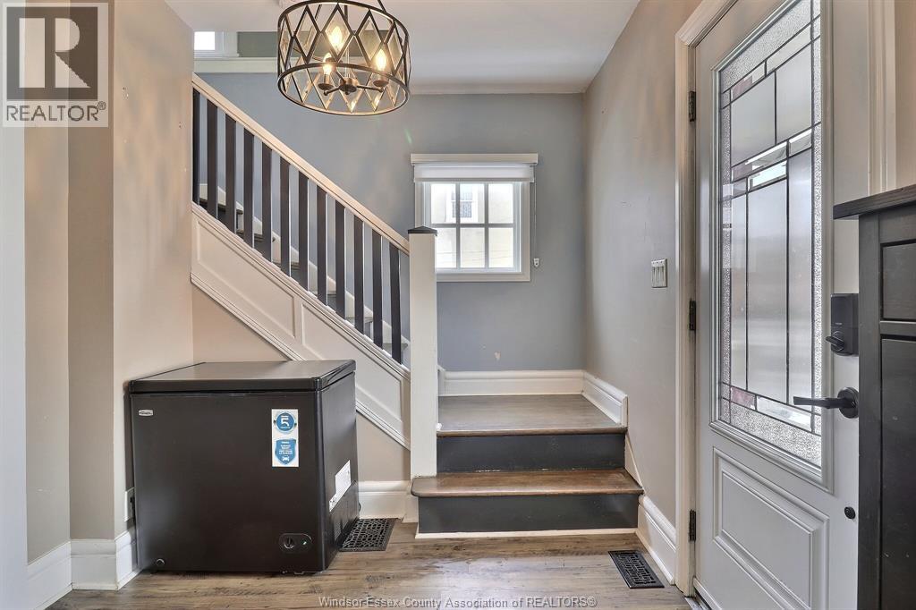 883 PILLETTE, Windsor, Ontario, N8Y3B4 — Photo 8