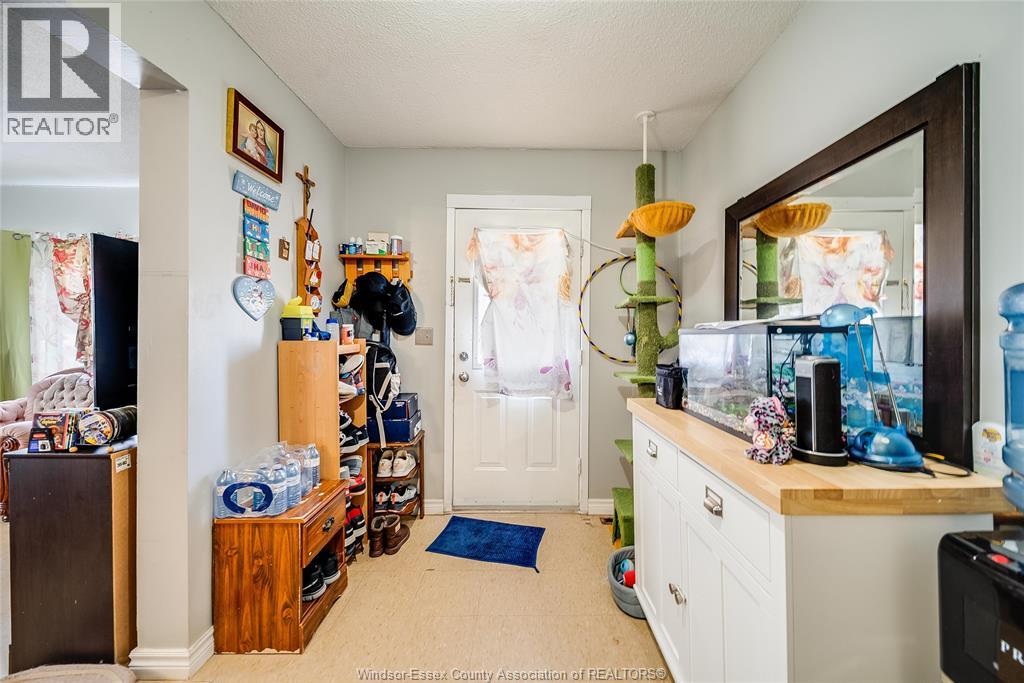 120 TALBOT STREET West, Leamington, Ontario, N8H1M9 — Photo 2