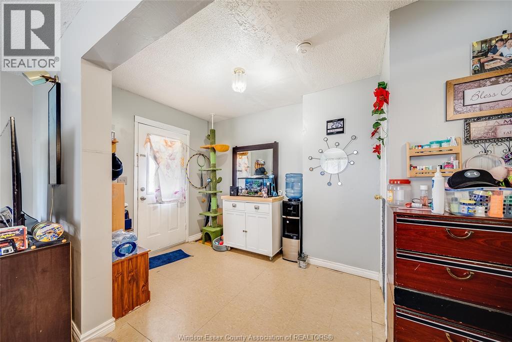 120 TALBOT STREET West, Leamington, Ontario, N8H1M9 — Photo 3