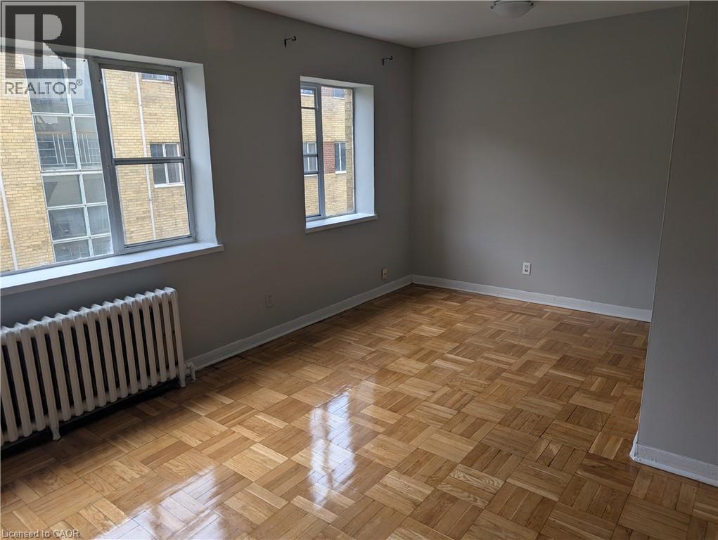 2035 PROSPECT Street Unit# 27, Burlington, Ontario, L7R1Z2 — Photo 5