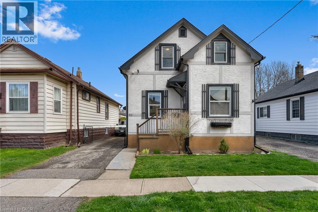 62 ROLLS Avenue, St. Catharines, Ontario, L2N1W1 — Photo 2