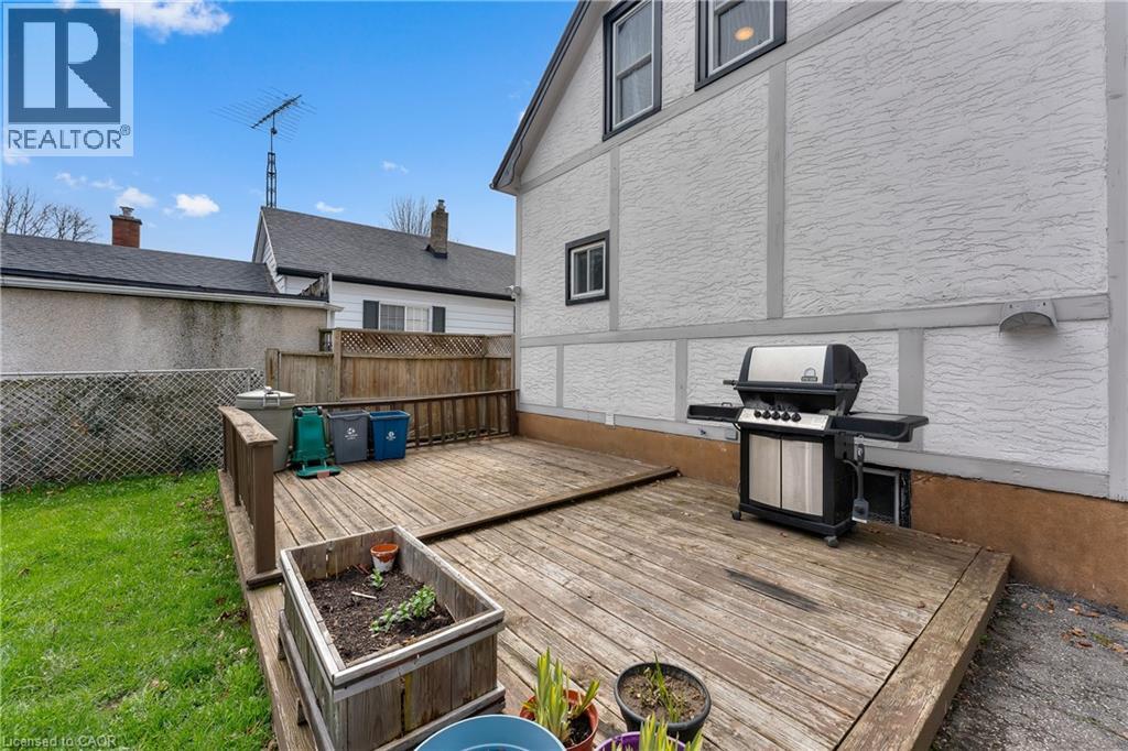 62 ROLLS Avenue, St. Catharines, Ontario, L2N1W1 — Photo 23