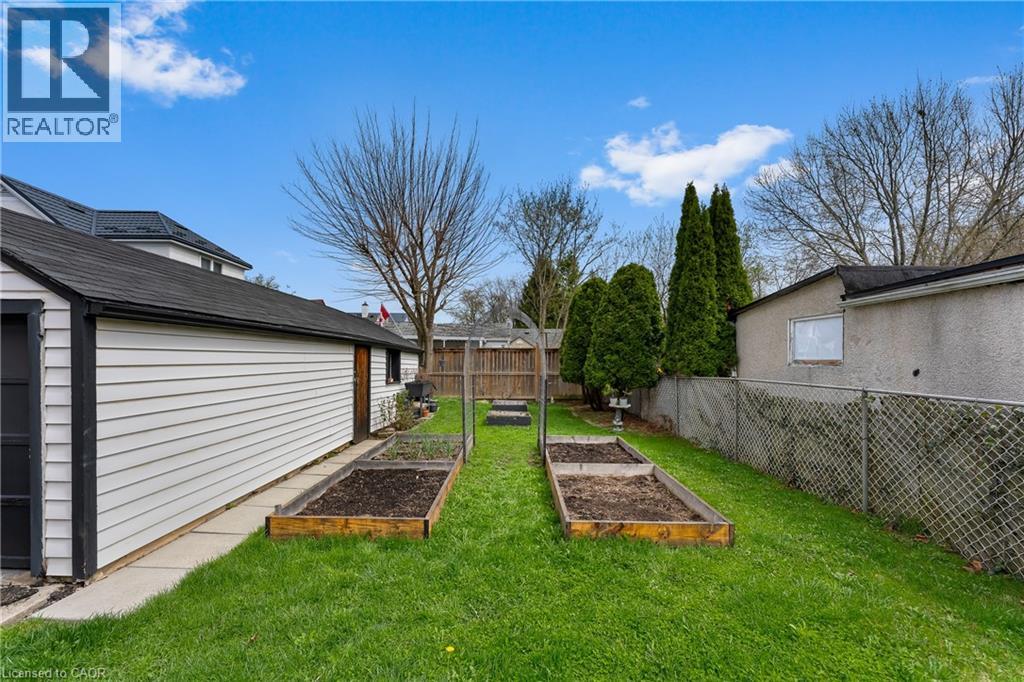 62 ROLLS Avenue, St. Catharines, Ontario, L2N1W1 — Photo 25