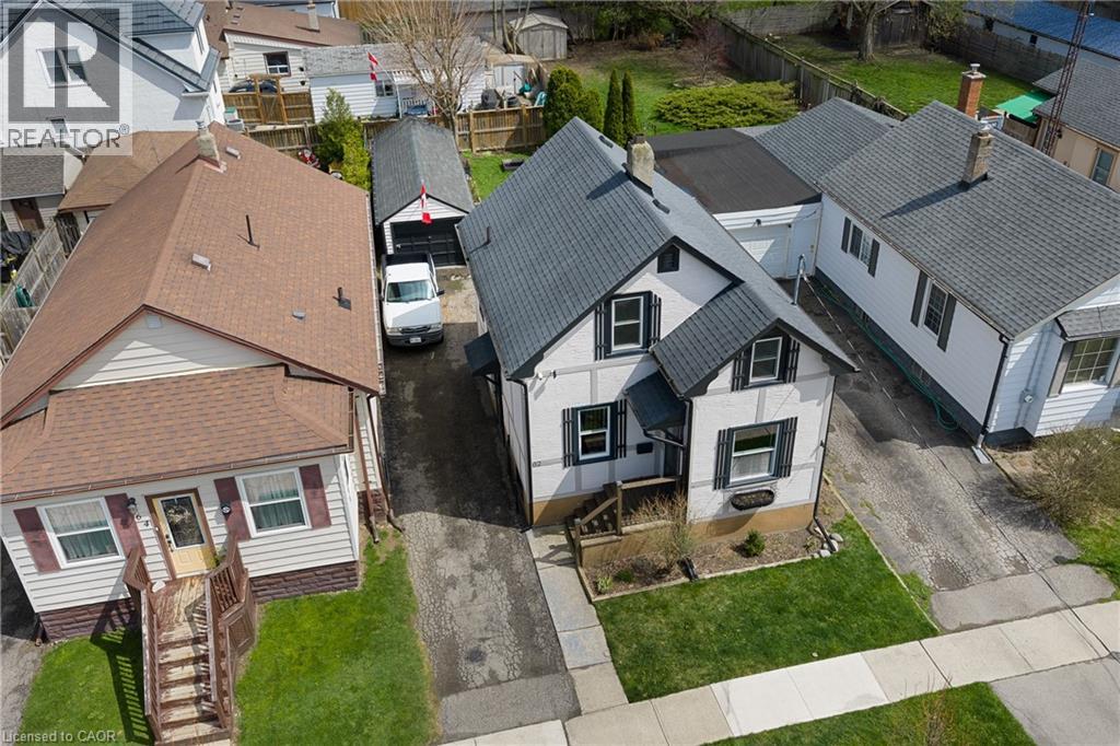 62 ROLLS Avenue, St. Catharines, Ontario, L2N1W1 — Photo 3