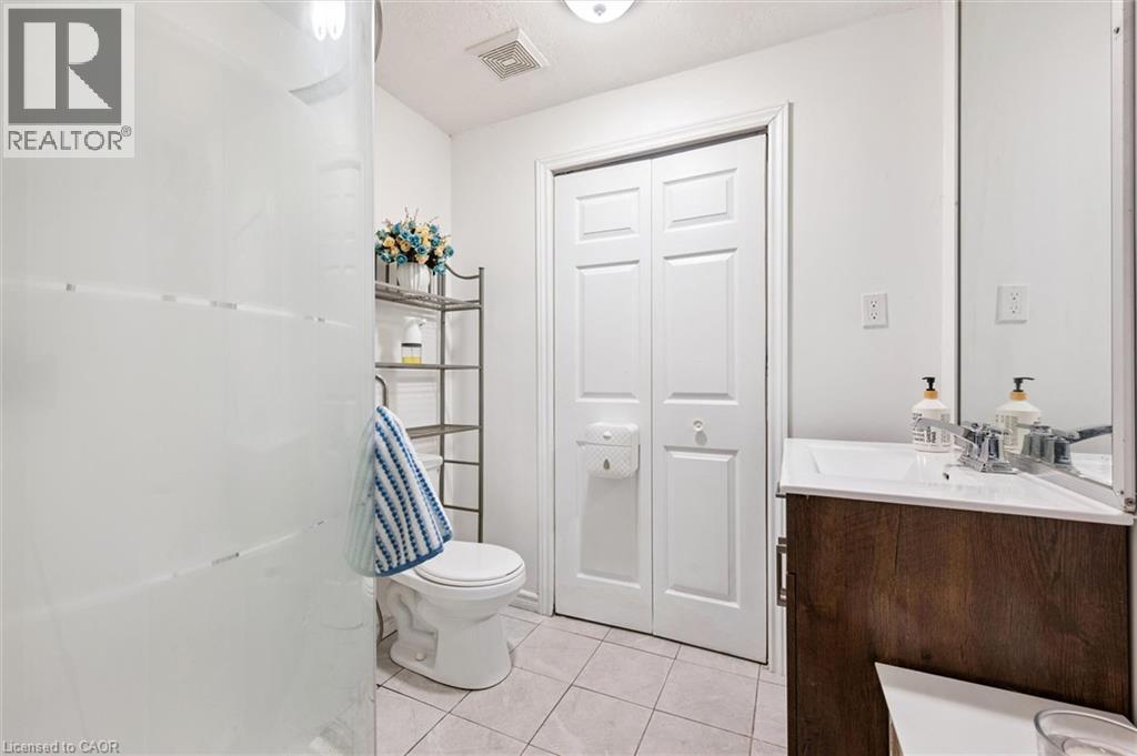 415 BAIRSTOW Crescent Unit# 5, Waterloo, Ontario, N2K2H7 — Photo 26