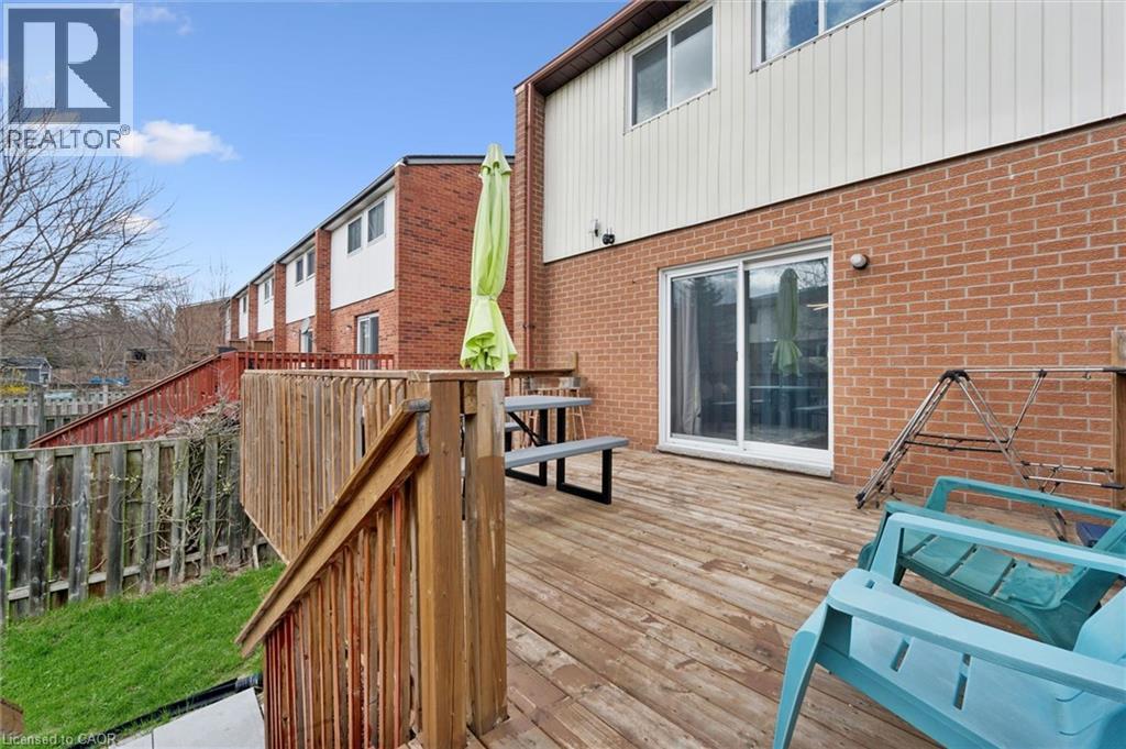 415 BAIRSTOW Crescent Unit# 5, Waterloo, Ontario, N2K2H7 — Photo 30