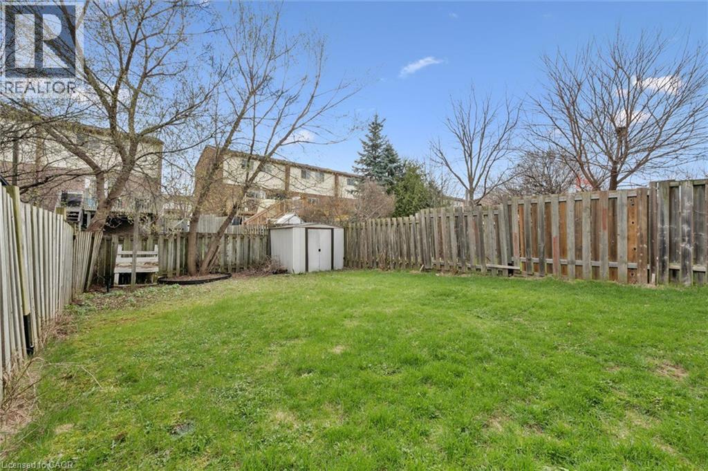 415 BAIRSTOW Crescent Unit# 5, Waterloo, Ontario, N2K2H7 — Photo 32