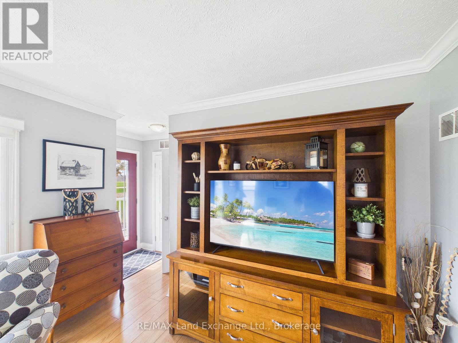 1044 5 CONCESSION, Kincardine, Ontario, N2Z2X4 — Photo 4