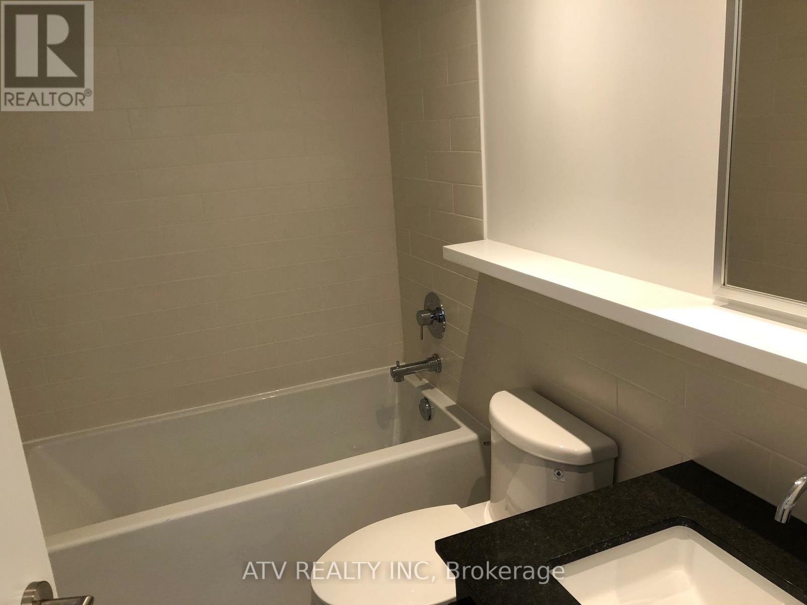 1521 - 120 VARNA DRIVE, Toronto (Englemount-Lawrence), Ontario, M6A1N3 — Photo 9