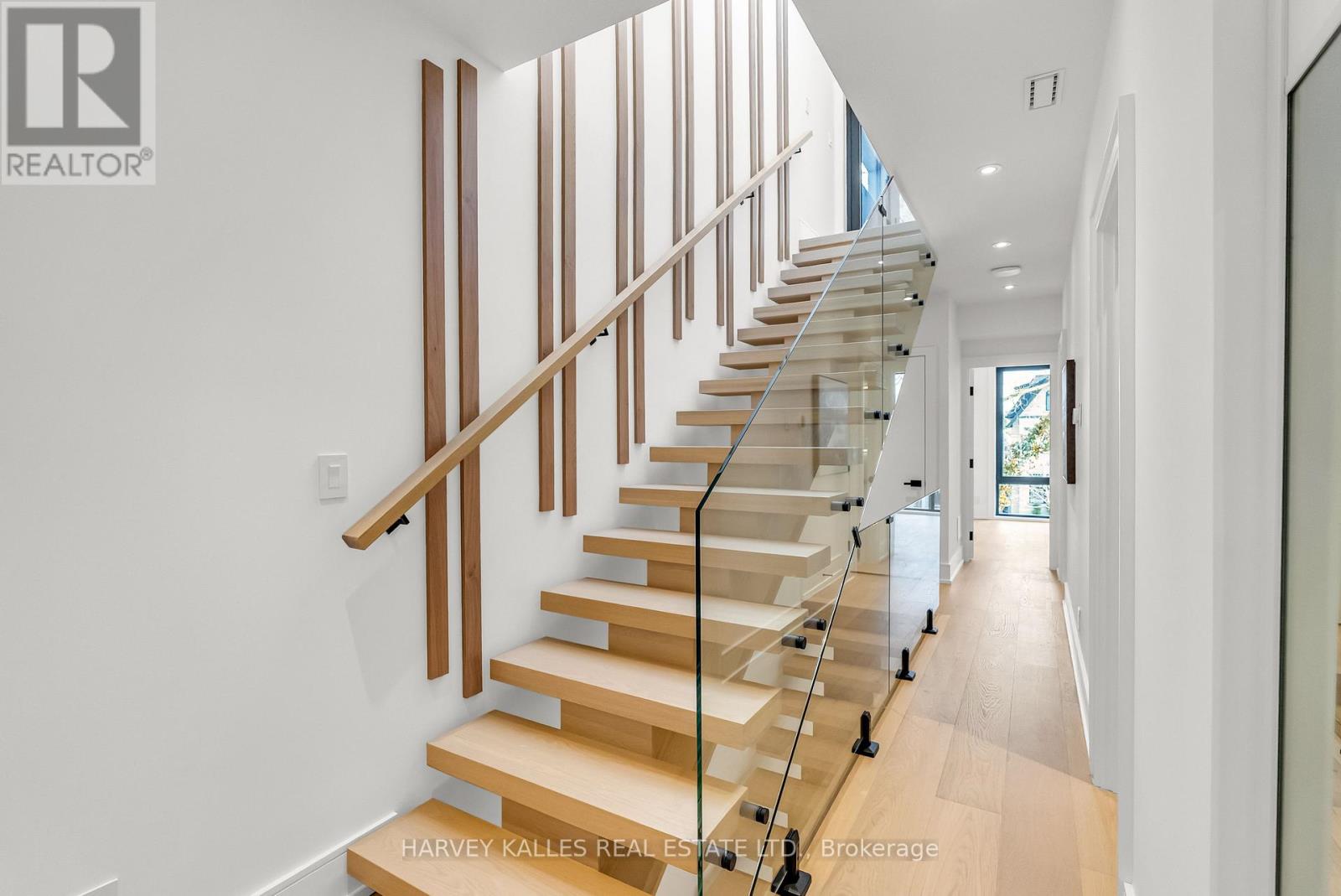 192 WOBURN AVENUE, Toronto (Lawrence Park North), Ontario, M5M1K7 — Photo 29