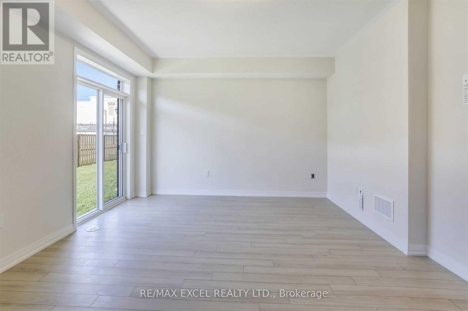 40 SISSONS WAY, Markham (Cedar Grove), Ontario, L6B0S1 — Photo 4