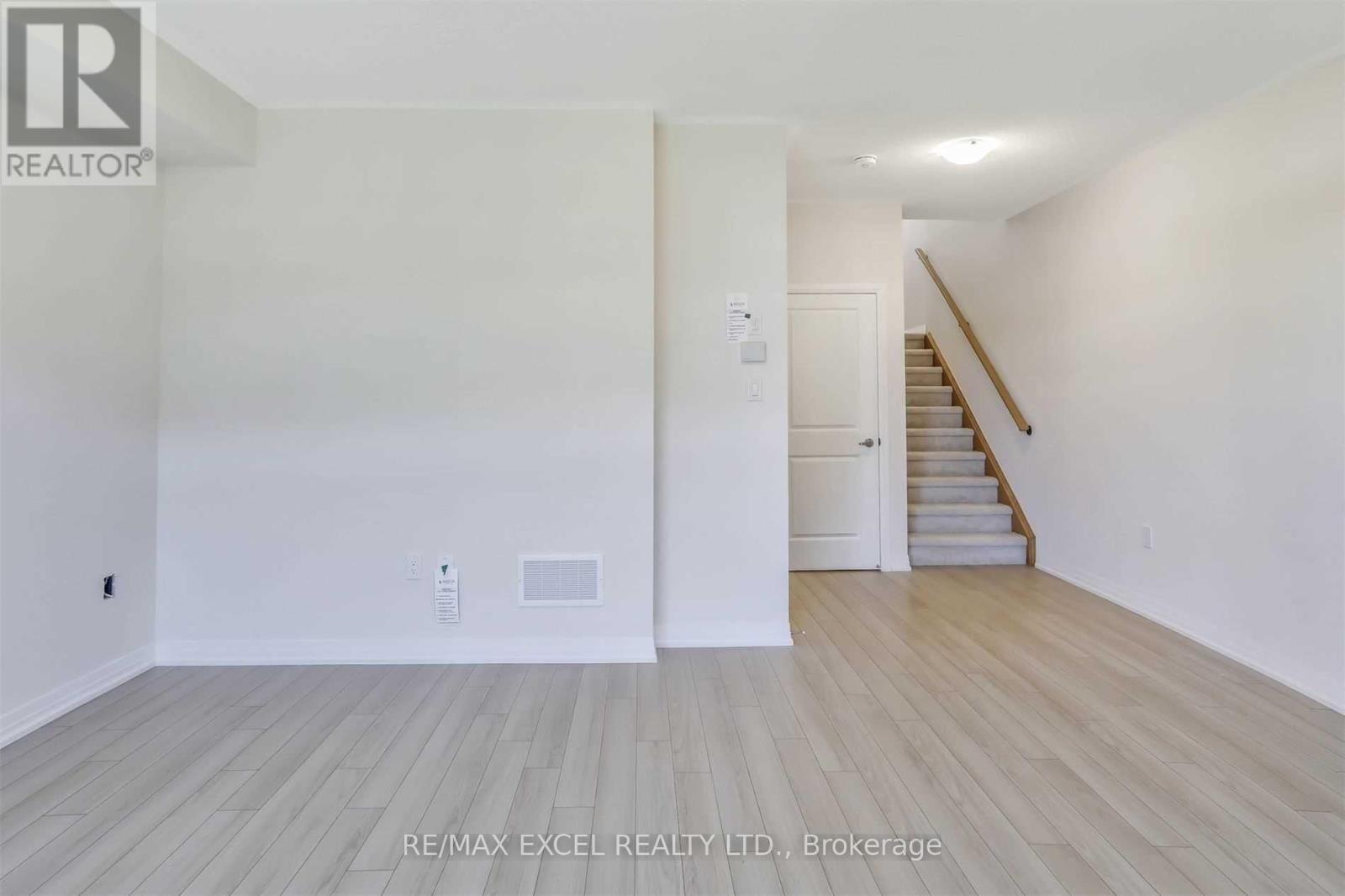 40 SISSONS WAY, Markham (Cedar Grove), Ontario, L6B0S1 — Photo 6