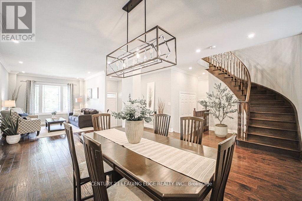 204 IVY JAY CRESCENT, Aurora, Ontario, L4G0E9 — Photo 3